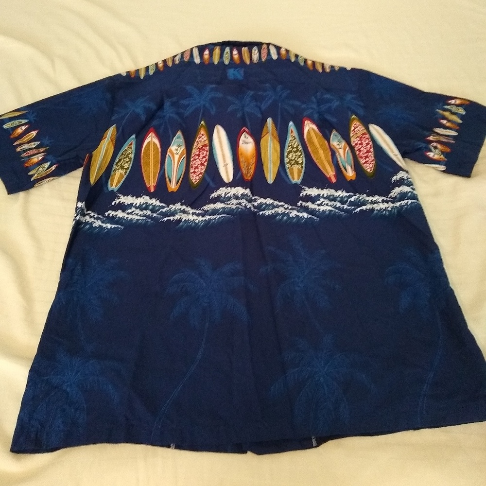 KY'S Made In Hawaii Button Up - Picture 5 of 5